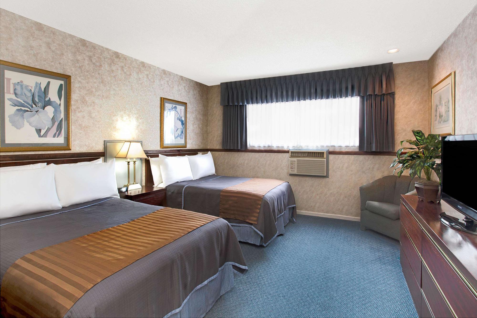 Travelodge Hotel At Lax Los Angeles Exterior photo