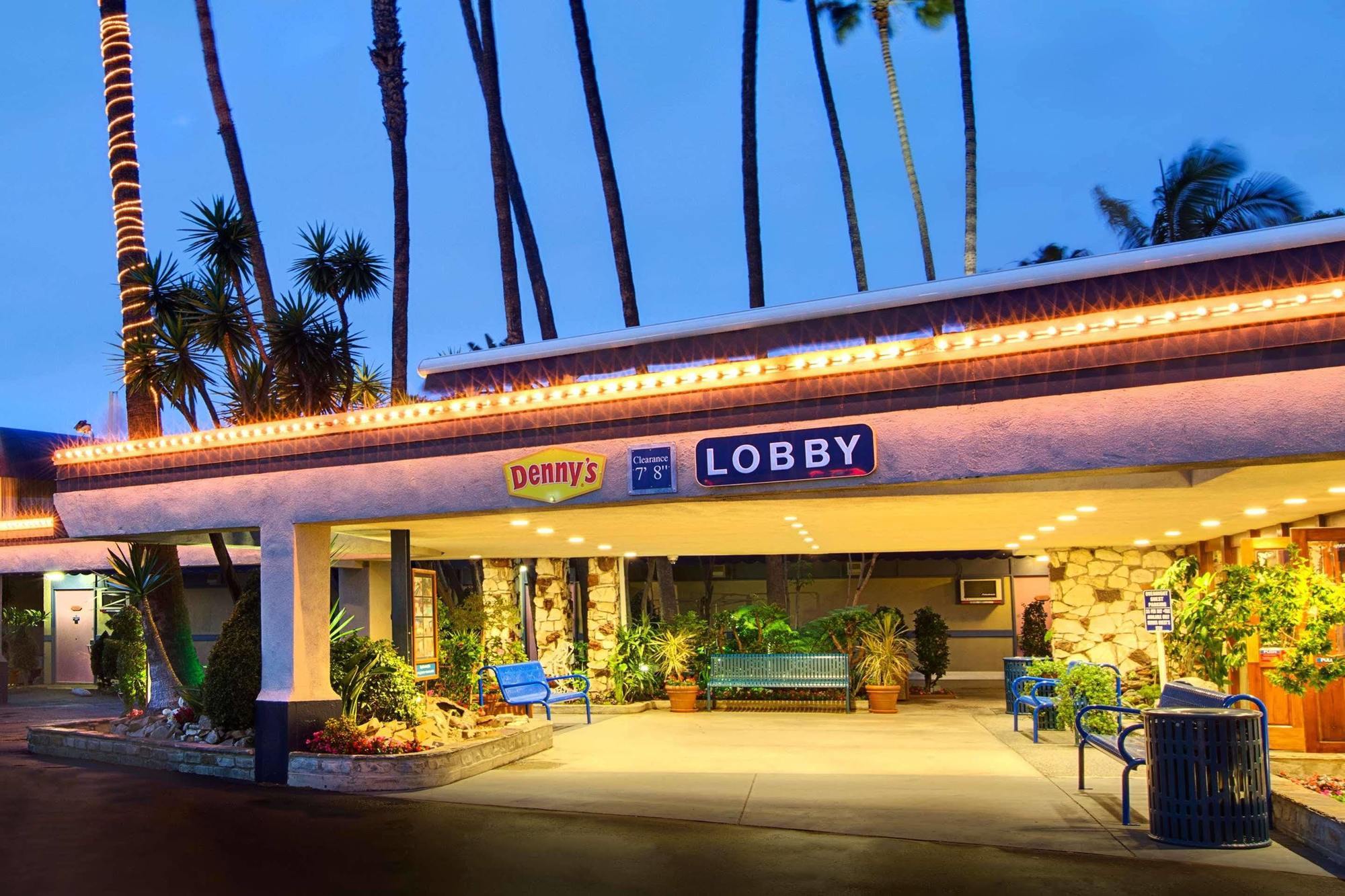 Travelodge Hotel At Lax Los Angeles Exterior photo