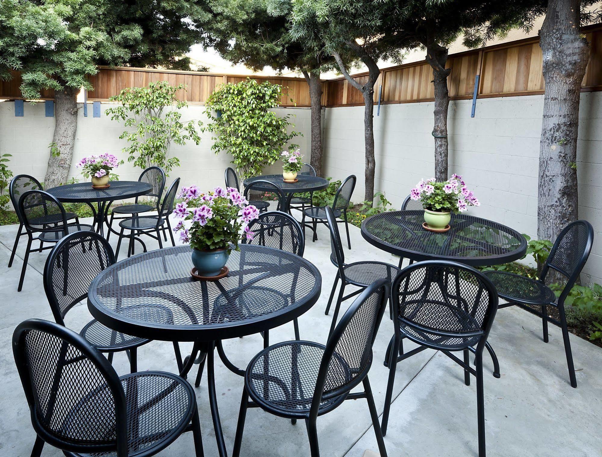 Travelodge Hotel At Lax Los Angeles Exterior photo